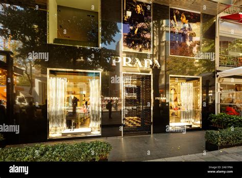 prada store turkey